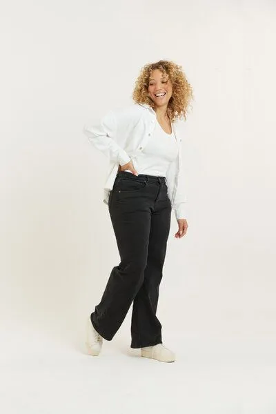 Flax and Loom Flax and Loom Tencel Wide Leg Jeans Modell: Etta, Black, – Produktbild 3 von 4