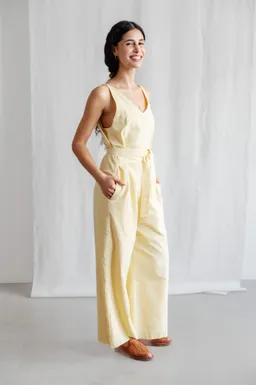 Jyoti - Fair Works Jyoti - Fair Works Damen vegan Jumpsuit Parvi Zitronengelb – Produktbild 1 von 1