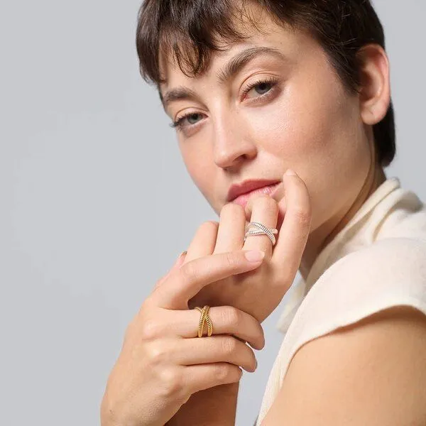 fejn jewelry fejn jewelry Ring 'riffle cross' - offen und geriffelt, Gold, – Produktbild 3 von 3