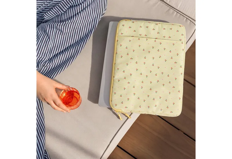 imoshion imoshion Laptop-Hülle imoshion Design Laptop Hülle 13-14 Zoll - Laptop Sleeve - Garden Strip, Bunt, – Produktbild 2 von 5