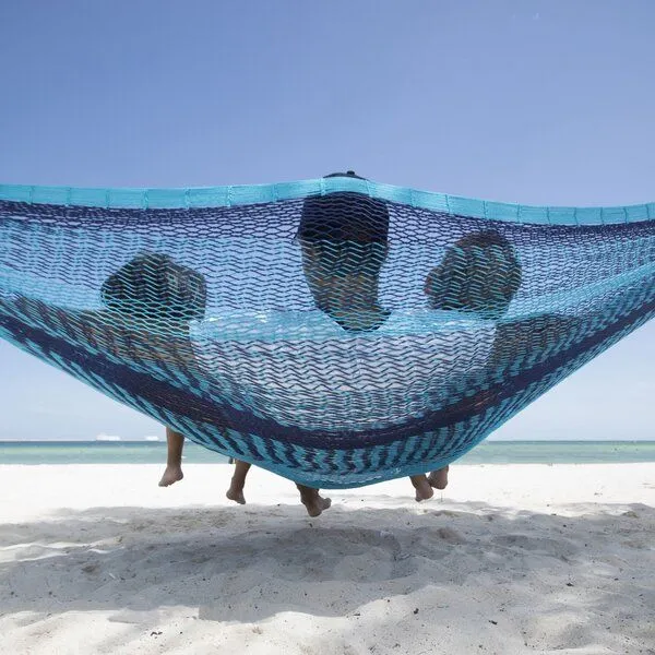 MacaMex MacaMex Mexikanische Netzhängematte Mammut extra dicke Schnüre aus Baumwolle, Caribe (dunkelblau-hellblau), – Produktbild 4 von 4