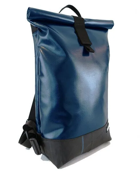 Leonca Leonca Rollrucksack aus LKW-Plane in 11 Farben/3 Größen, Dunkelblau, – Produktbild 1 von 3