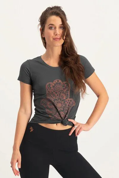 Urban Goddess Urban Goddess Hamsa Core Yoga Tee aus Bio-Baumwolle, Ash (dunkelgrau), – Produktbild 2 von 4