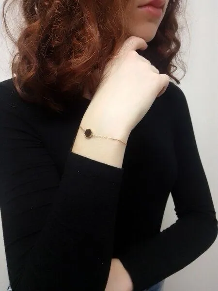 BeWooden BeWooden Armbänder mit Holzdetail - Motiv Hexagon, Lux, – Produktbild 3 von 4