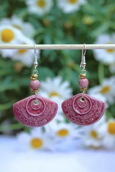 Schönes aus Indochina Schönes aus Indochina Schmuck Ohrringe aus Keramik Lotus, Blume und Fächer, Beere, – Produktbild 2 von 3