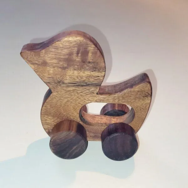 BAGHI BAGHI Rollspielzeug aus upcycling Akazienholz – Produktbild 2 von 7