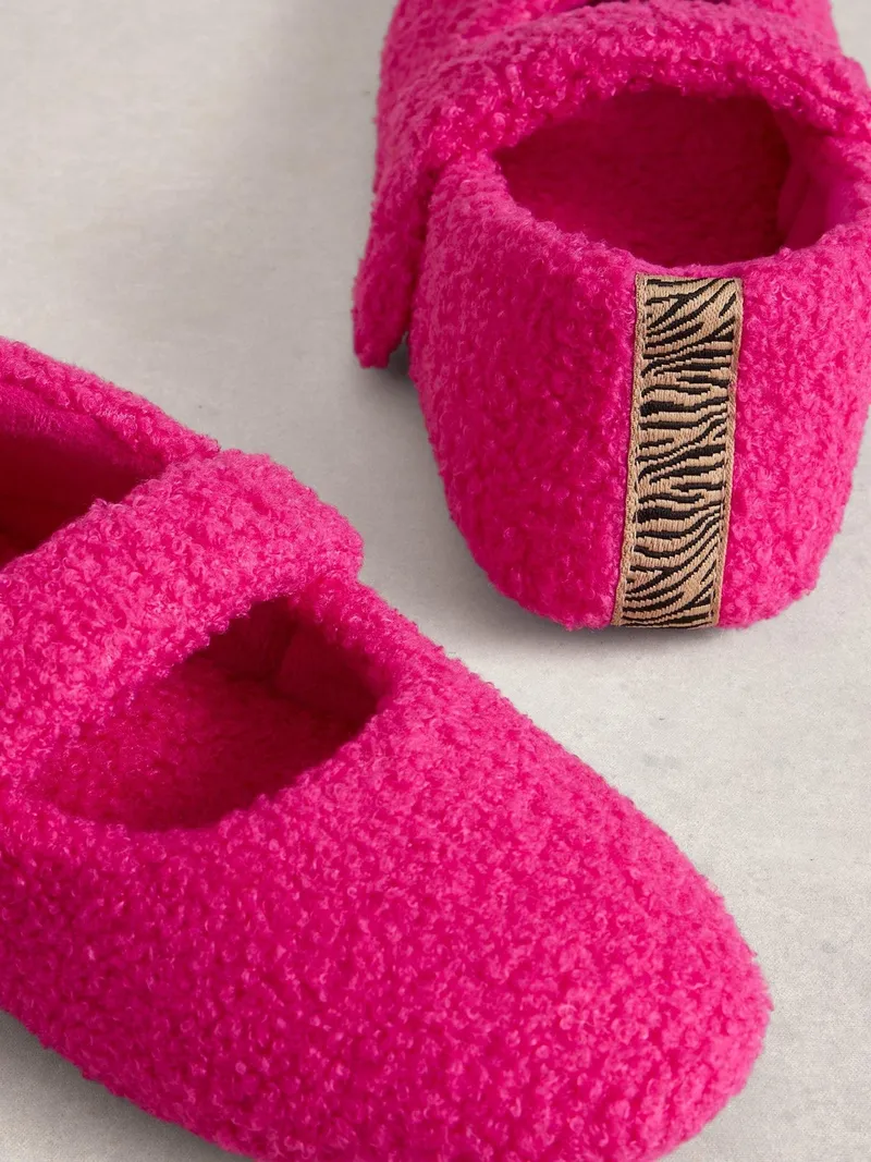 White Stuff Mary-Jane Hausschuhe aus Teddyfell - L, Leuchtend rosa, – Produktbild 3 von 4