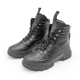 Werner 1911 Werner 1911 Berglöwe-Boots aus kbT-Leder – Produktbild 1 von 1