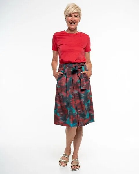 Alma & Lovis Alma & Lovis Floraler Print-Midirock aus Organic Cotton | Popeline Print Skirt, Everglade (rot-blau), – Produktbild 2 von 4