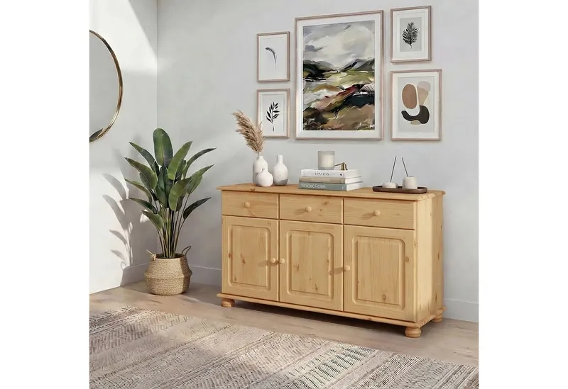 OTTO home Sideboard Mette Kommode mit 3 Türen & 2 Schubladen, eine ist optisch geteilt, Kommode mit gefrästen, kugelförmigen Füßen, Breite 120 cm, Beige, – Produktbild 2 von 5