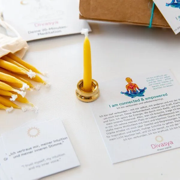 Divasya Divasya Geschenkset | 20-Minuten-Kerzen für Meditation & Achtsamkeit | I am connected & empowered – Produktbild 4 von 4