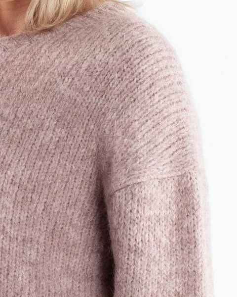 Alma & Lovis Alma & Lovis Pullover mit V-Ausschnitt aus Suri-Alpaka | Suri V-Neck Pullover, Rosa, – Produktbild 4 von 4