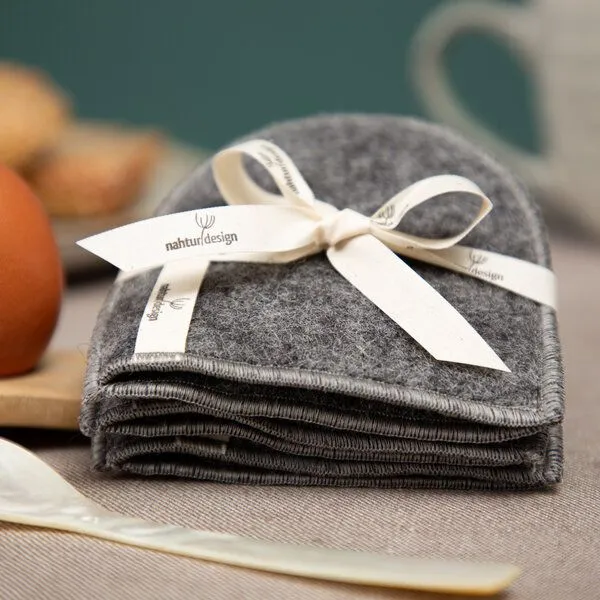 nahtur-design nahtur-design Eierwärmer aus reiner Schurwolle - Flauschloden, Anthrazit, – Produktbild 6 von 6