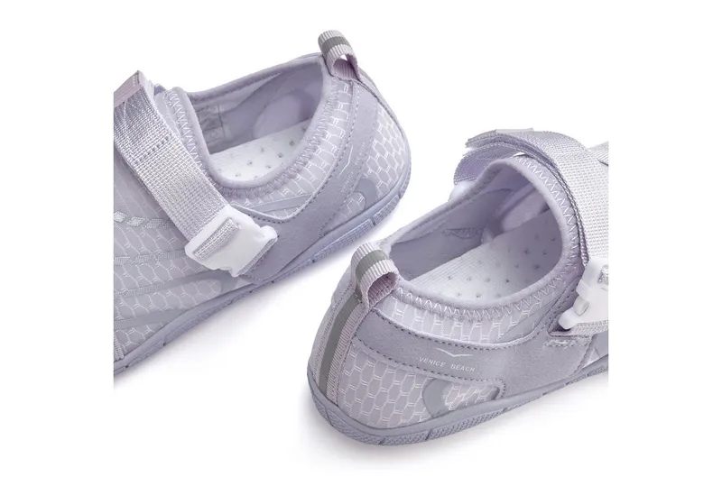 VENICE BEACH VENICE BEACH Badelatsche, Badeschuhe, Badeschlappe, Barfußschuh, leichter Slipper Aquaschuh Wasserschuh schnelltrocknend mit ultraleichter Sohle VEGAN, Lila, – Produktbild 5 von 5