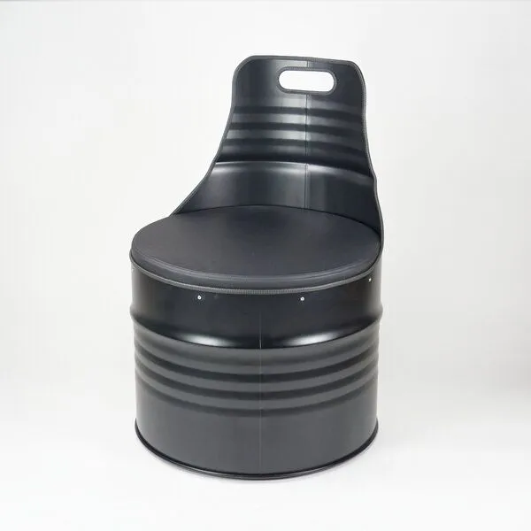 Lockengelöt Lockengelöt Sessel aus einem Hamburger Ölfass, Schwarz (gepulvert), – Produktbild 1 von 2