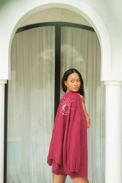 YogiLiebe YogiLiebe Kimonobluse Prema aus Bio-Musselin – Hibiskus| handgenäht in Deutschland, Schwarz, – Produktbild 4 von 4