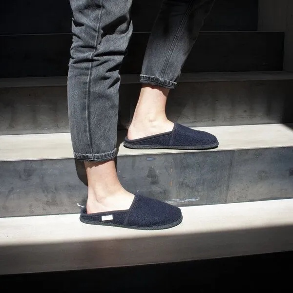 Gottstein Gottstein Filz-Hausschuh Villach - Pantoffel für Damen & Herren aus 100% Schurwolle, Dunkel-blau, – Produktbild 2 von 4