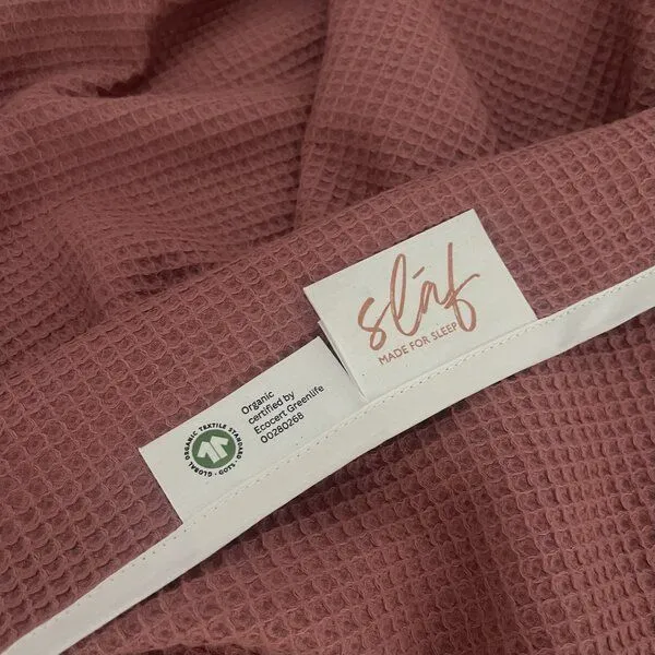 Slāf Slāf Waffelpikee kbA Baumwolle Tagesdecke - Plaid 135x200 Marsala GOTS – Produktbild 2 von 3