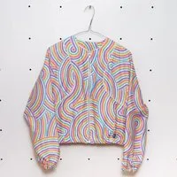 soki soki Nachhaltige Blouson – Good Vibes Edition, Rainbow waves, – Produktbild 1 von 1