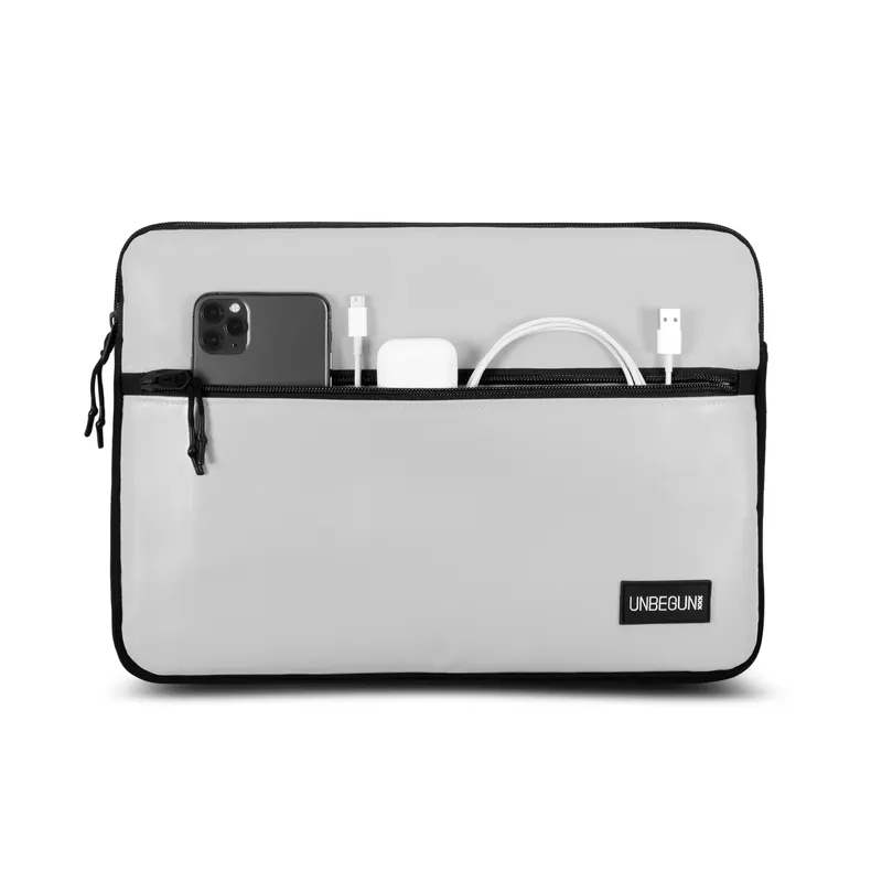 UNBEGUN UNBEGUN Herren vegan Laptop-Hülle Mit Fronttasche, Hellgrau, – Produktbild 2 von 2