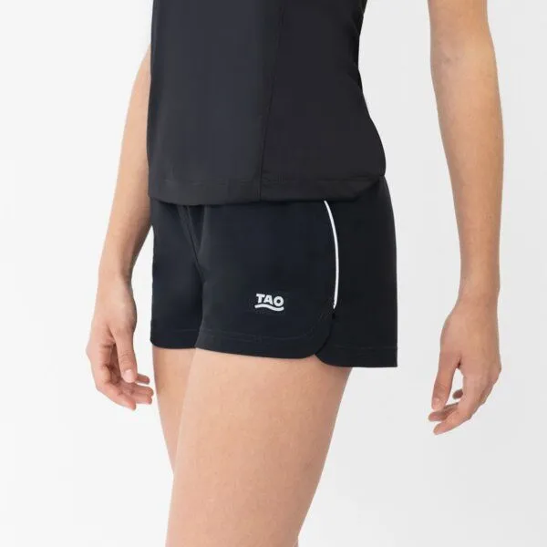 TAO Sportswear TAO Sportswear Lockere Damen Laufshort KIKE mit feststellbarer Reißverschlusstasche – Produktbild 2 von 4
