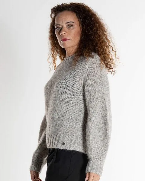 Alma & Lovis Alma & Lovis Kuscheliger Loose-Fit Pullover im Alpaka-Mix | Ballonärmel Pullover, Ecru (grau), – Produktbild 1 von 4