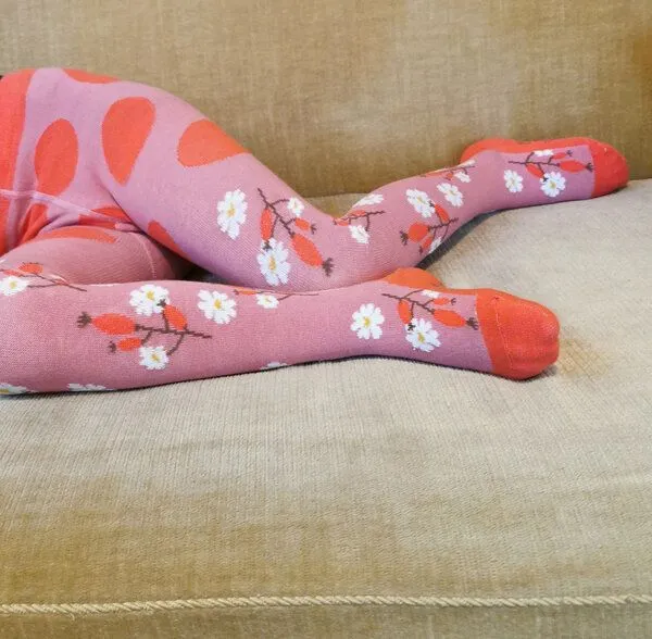 Fräulein Prusselise Fräulein Prusselise Strumpfhose Hagebutte rosa, blumen, bunt gemustert – Produktbild 3 von 4