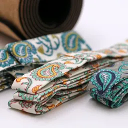 BAGHI BAGHI Yogamatten Tragegurt flowerpower – Produktbild 1 von 1