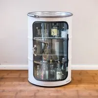 Lockengelöt Lockengelöt Hausbar Vitrine aus einem Hamburger Ölfass, Weissschwarz, – Produktbild 2 von 5