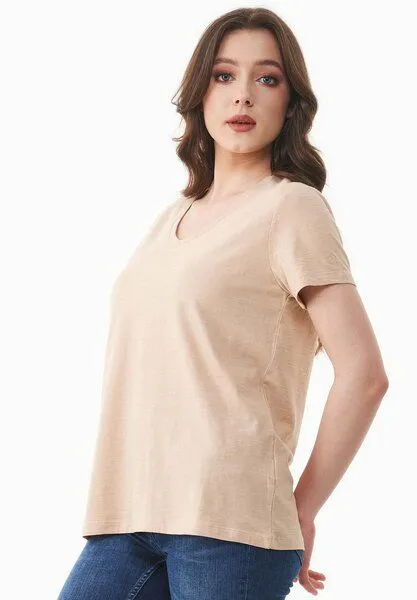 ORGANICATION ORGANICATION Damen Basic T-Shirt aus Bio-Baumwolle mit V-Ausschnitt, Soft beige, – Produktbild 4 von 4