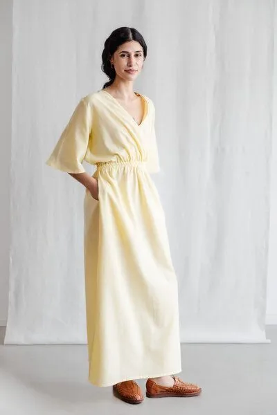 Jyoti - Fair Works Jyoti - Fair Works Bio-Baumwoll Kleid Vaasi, Zitronengelb, – Produktbild 2 von 4