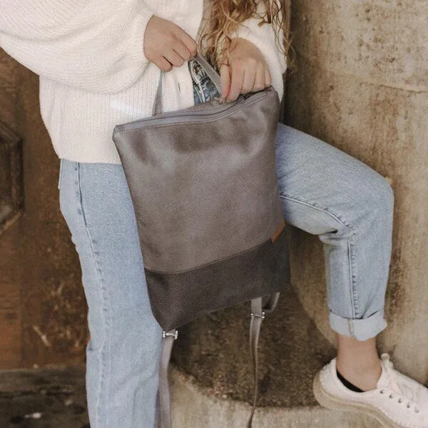 BOWLEANIES TASCHEN BOWLEANIES TASCHEN City Rucksack aus Lederfaserstoff, Hellgrau & dunkelgrau, – Produktbild 2 von 4