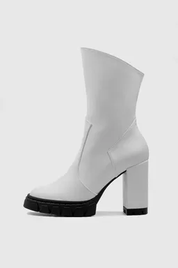 BOHEMA BOHEMA Damen vegan Stiefelette Ritual Weiß – Produktbild 1 von 1
