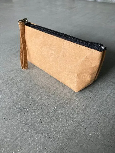 BY COPALA BY COPALA Federmappe / Etui / Kulturbeutel aus Kraftpapier – Produktbild 3 von 4