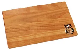 ReineNatur ReineNatur Eule Brettchen aus Kirschholz - Größe: 26x15x1 cm – Produktbild 1 von 1