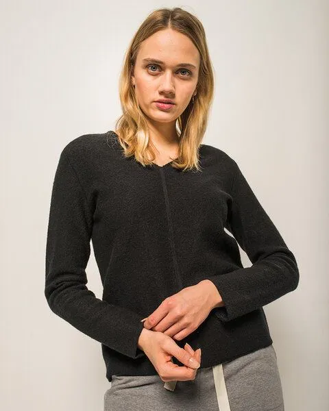 Alma & Lovis Alma & Lovis Pullover in Walkstoff aus reiner Bio-Wolle | Walk Sweater, Raven (schwarz), – Produktbild 1 von 4