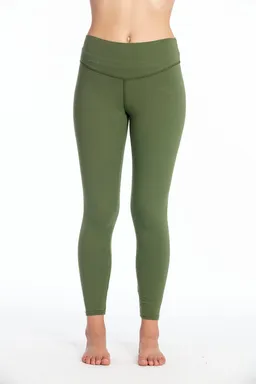 RAVENS VIEW IBIZA RAVENS VIEW IBIZA Damen vegan Yoga Legging Plus Waldgrün – Produktbild 1 von 1
