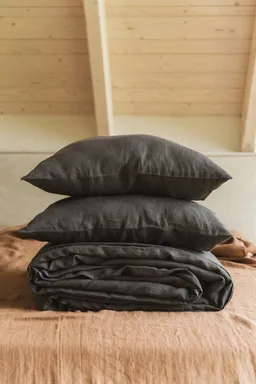 AmourLinen AmourLinen unisex vegan Set Bettwäsche Holzkohle – Produktbild 1 von 1