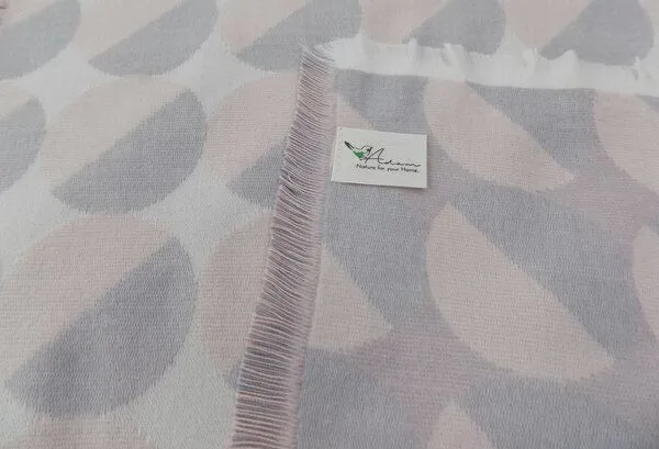 Nature by Adam Nature by Adam Kuscheldecke aus 100% Bio-Baumwolle - Made in Germany - Circles, Hellgrau, – Produktbild 2 von 3