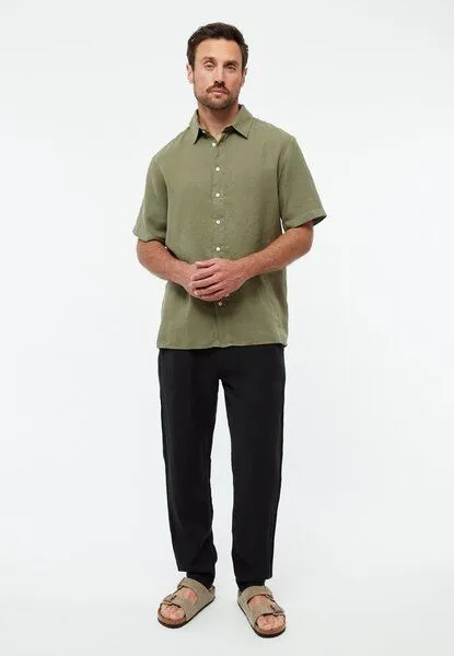 Givn Berlin Givn Berlin Kurzarmhemd GBKODA aus Leinen, Faded olive (linen), – Produktbild 2 von 4