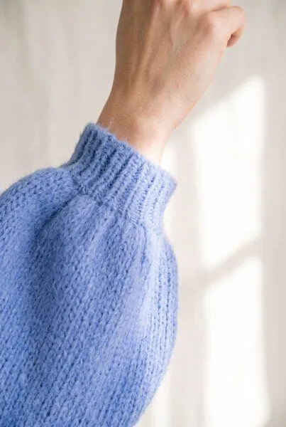 Jyoti - Fair Works Jyoti - Fair Works Baby-Alpaka Strickpullover Lupuna, Azur, – Produktbild 4 von 4