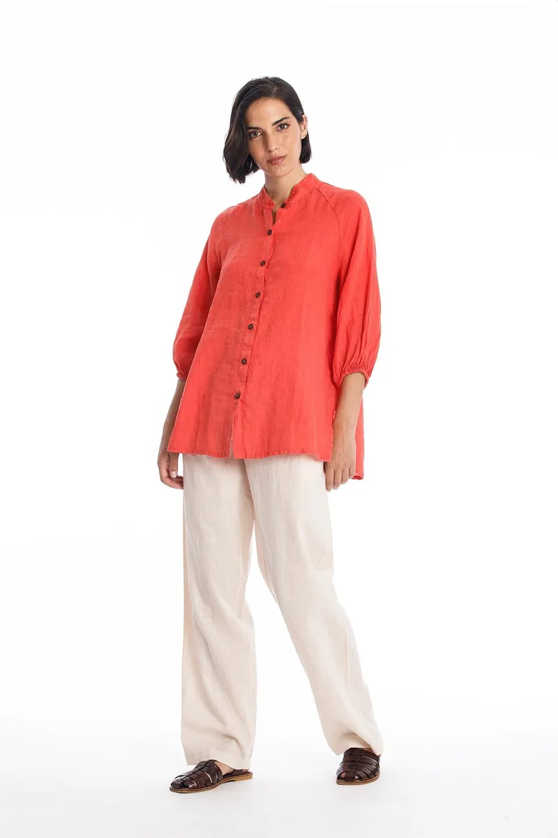 RAVENS VIEW IBIZA RAVENS VIEW IBIZA Damen vegan Leinenhemd Mei Radiant Red, Rot, – Produktbild 2 von 2