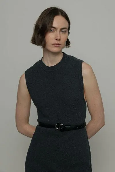 Rifò - Circular Fashion Made in Italy Rifò - Circular Fashion Made in Italy Camilla, Strickkleid aus recycelter Baumwolle, Dunkelgrau, – Produktbild 2 von 2
