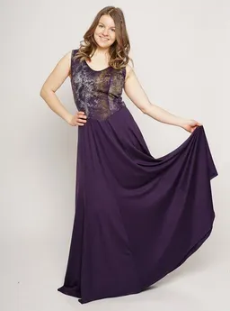 Peaces.bio - handbedruckte Biomode Peaces.bio - handbedruckte Biomode Abendkleid Bachgeflüster in Violett – Produktbild 1 von 1
