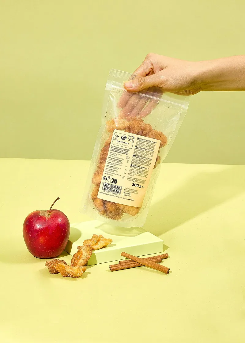 KoRo Apfelstücke mit Zimt und Zucker 200 g – Produktbild 2 von 5