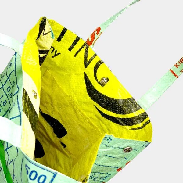 REFISHED fair fashion REFISHED fair fashion Tasche BUSINESS BAG upcycelte Fischfuttersäcke, #fish hellgruen, – Produktbild 4 von 4