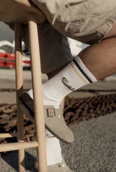 LAKOR LAKOR Otter Vacation Tennis Socks – Produktbild 3 von 3