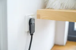 Brennenstuhl Brennenstuhl Verlängerungskabel mit Flachstecker, 3 m – Produktbild 1 von 1
