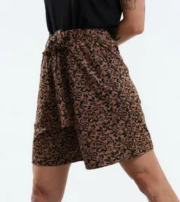 Gary Mash GARY MASH Shorts Willow aus LENZING ECOVERO Mix – Produktbild 1 von 1