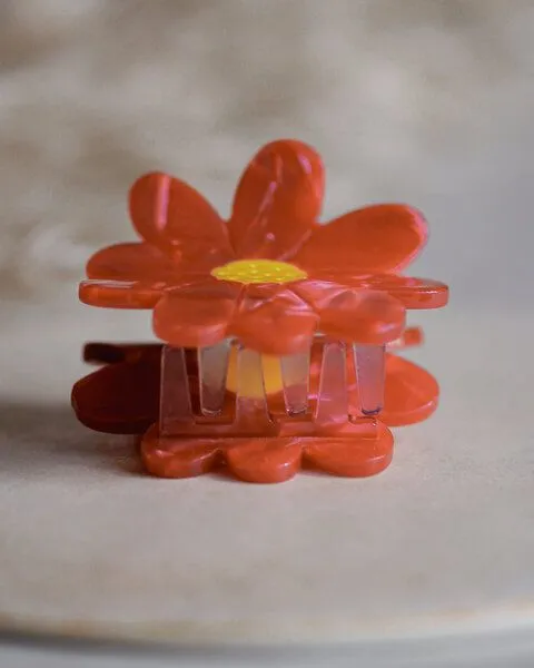 lille mus lille mus Haarklammer 'Blume', Rot, – Produktbild 4 von 4